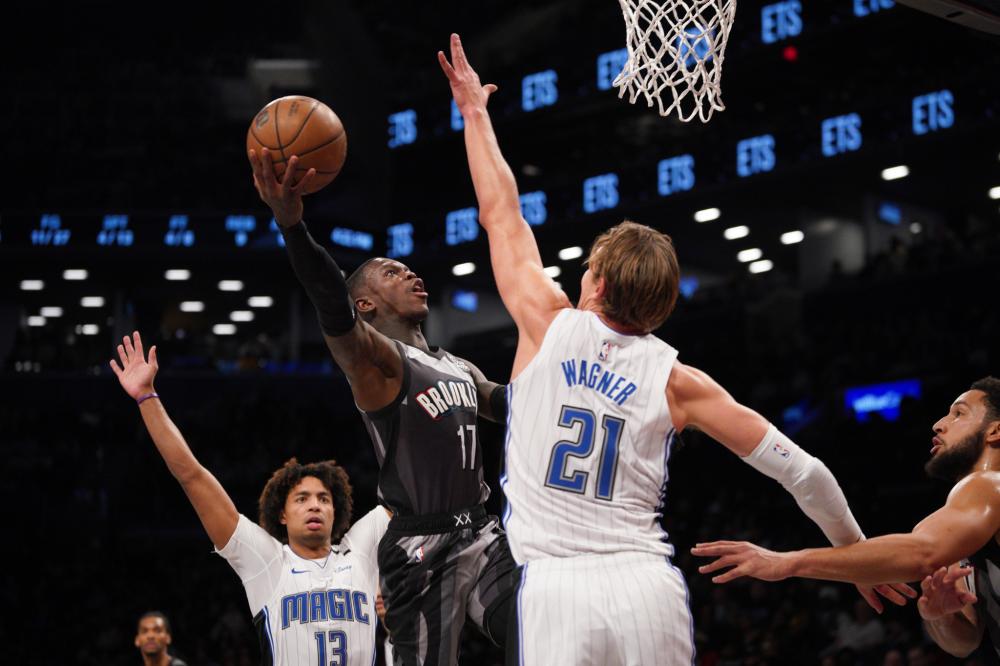 对瓦伦西亚 对瓦伦西亚