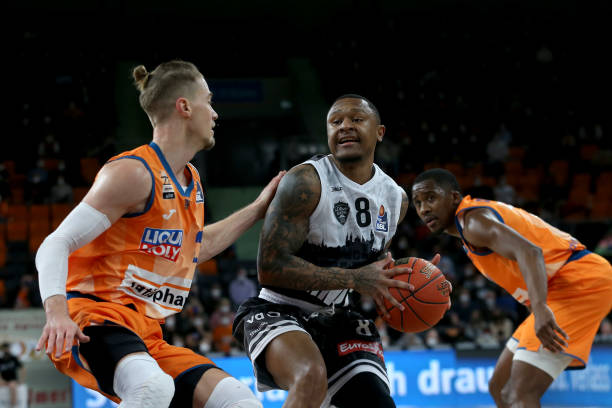 术优势不断 术优势不断